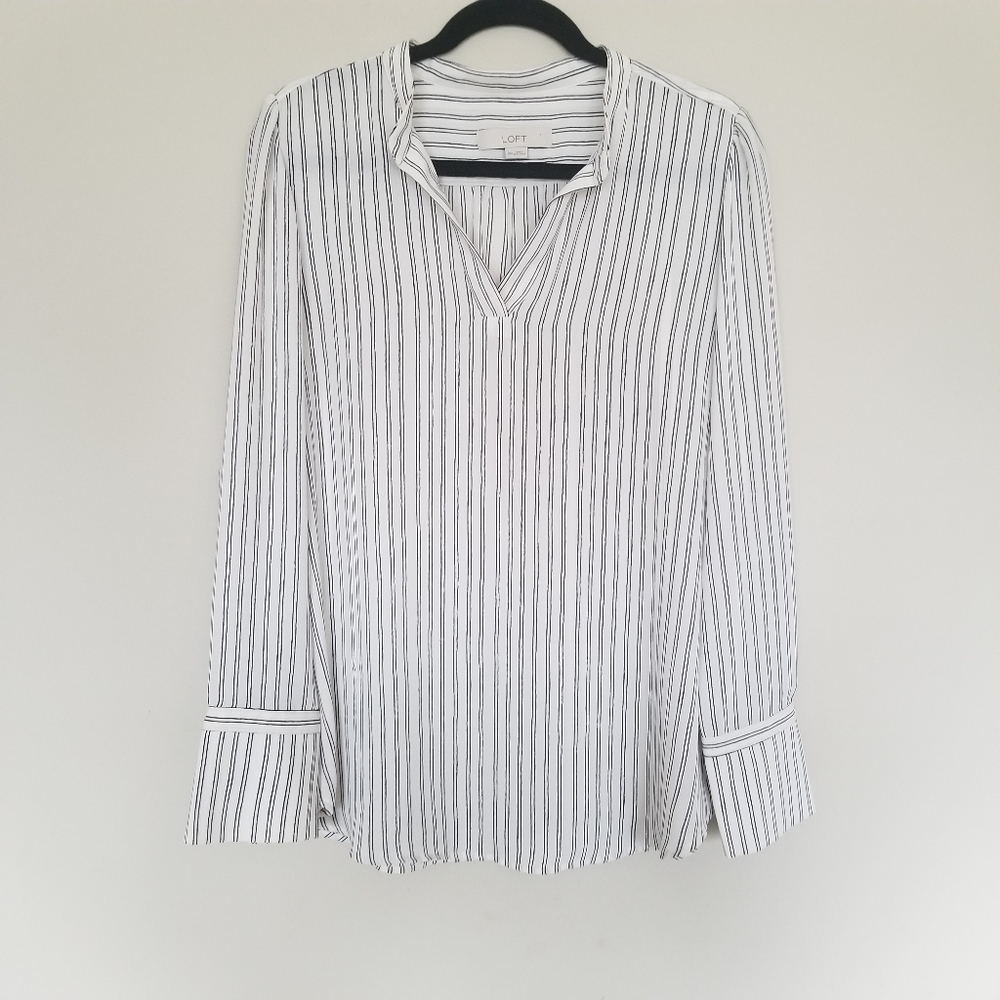 Loft white black pinstripe long sleeve blouse M